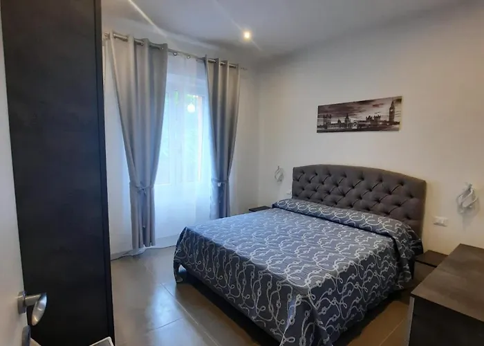 Villa Rosa Nel Cuore Di Porto Azzurro